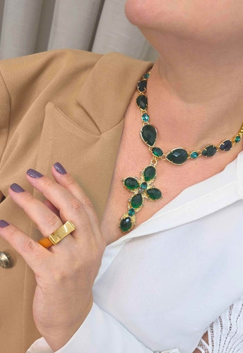 Colar Crucifixo Verde Esmeralda Dourado | Colar Greta