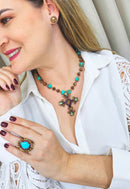 Colar Madeline Turquesa de crucifixo com pedras marrom e ametista