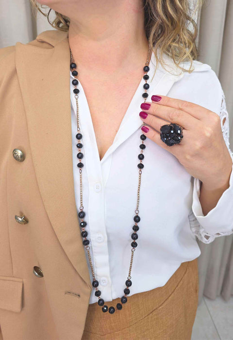 Colar Essencial Black com bolas e cristais pretas e corrente veneziana vintage