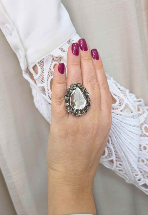 Anel Kalani Gota com pedras Black Diamond banhado no prata