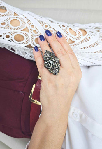 Anel Estilo de pedras hematite banhado no grafite