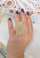 Anel Maria Eugênia: Retangular com Strass Pêssego Banhado no Dourado | Design Exclusivo