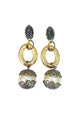 Brinco Singular clássico de perolas com detalhes em onix e elos dourados