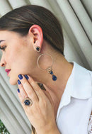 Brinco Barcelona Glam com pedras azuis e pêssego banhado no vintage