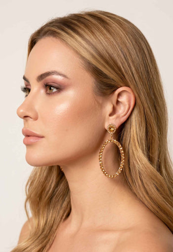 Maxi Brinco Andressa: Moda Festa Oval com Pedras Light Colorado Topaz no Dourado | Design By Sahara