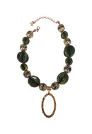 Colar Carvalho de pedras verdes e pingente oval de strass marrom banhado no vintage
