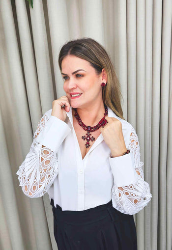 Colar de Cruz Fátima de pedras vermelhas banhado no vintage