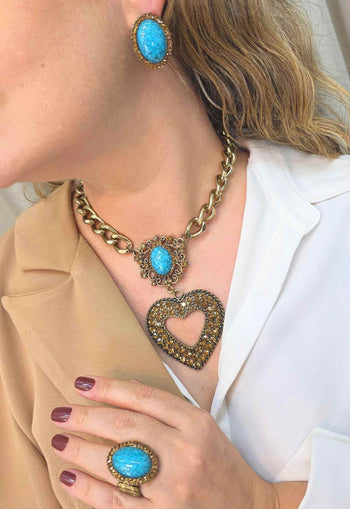 Colar Celestial: Boho de Coração com Pedras Azuis e Elos Ouro Velho | Sahara Acessórios