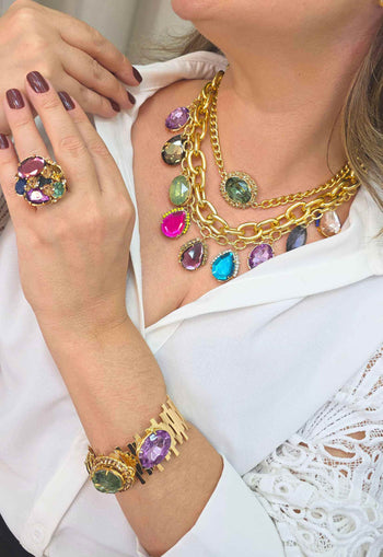 Maxi Colar Lívia: Estiloso de Elos com Gotas Coloridas no Dourado | Sucesso entre as Saharetes
