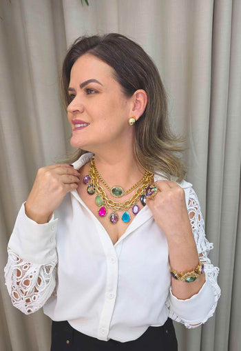 Maxi Colar Lívia: Estiloso de Elos com Gotas Coloridas no Dourado | Sucesso entre as Saharetes