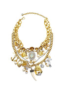 Maxi colar Zena gold com mix de pingentes pedras cristais e douradas