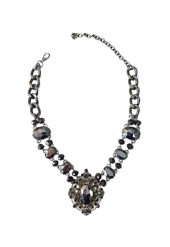 Colar Giovana grafite com pedras hematite e pingente moda festa
