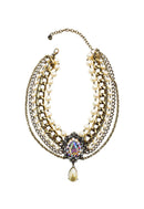 Maxi colar Emporium de pérolas com pingente boreal e correntes ouro velho