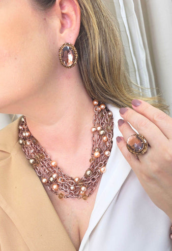Colar Ully Vintage com mix de elos vintage com perolas e cristais rose marrom