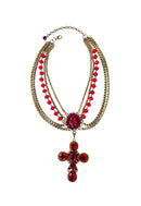 Colar Fortaleza de crucifixo com pedras e cristais vermelho e venezianas no banho ouro velho