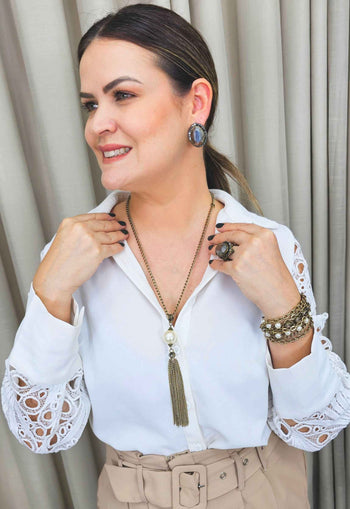 Colar Sucesso ouro velho com perolas e pedras black diamond