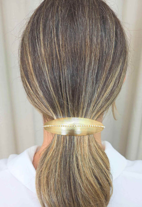 Presilha Celina: Metal com Fio de Strass no Dourado | Sahara Acessórios