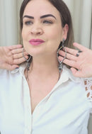 Maxi brinco Suelen de franjas com strass black diamond e hematite banhado no grafite