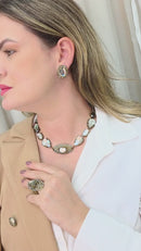 Colar Choker Arlete Ouro Velho: Moderno com Pedras Black Diamond