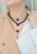 Colar Doha black com bolas pretas e correntes douradas