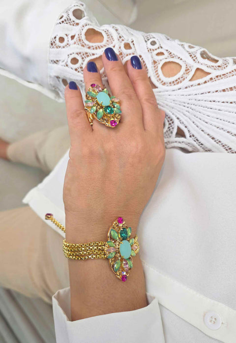 Pulseira Glaura: Com Pingente Oval de Pedras Coloridas e Venezianas no Dourado | Look de Festa