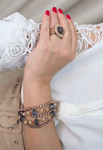 Pulseira Ibiza estilo Clássico: Venezianas e Cristais Azuis e Pêssego no Vintage | Sahara Acessórios